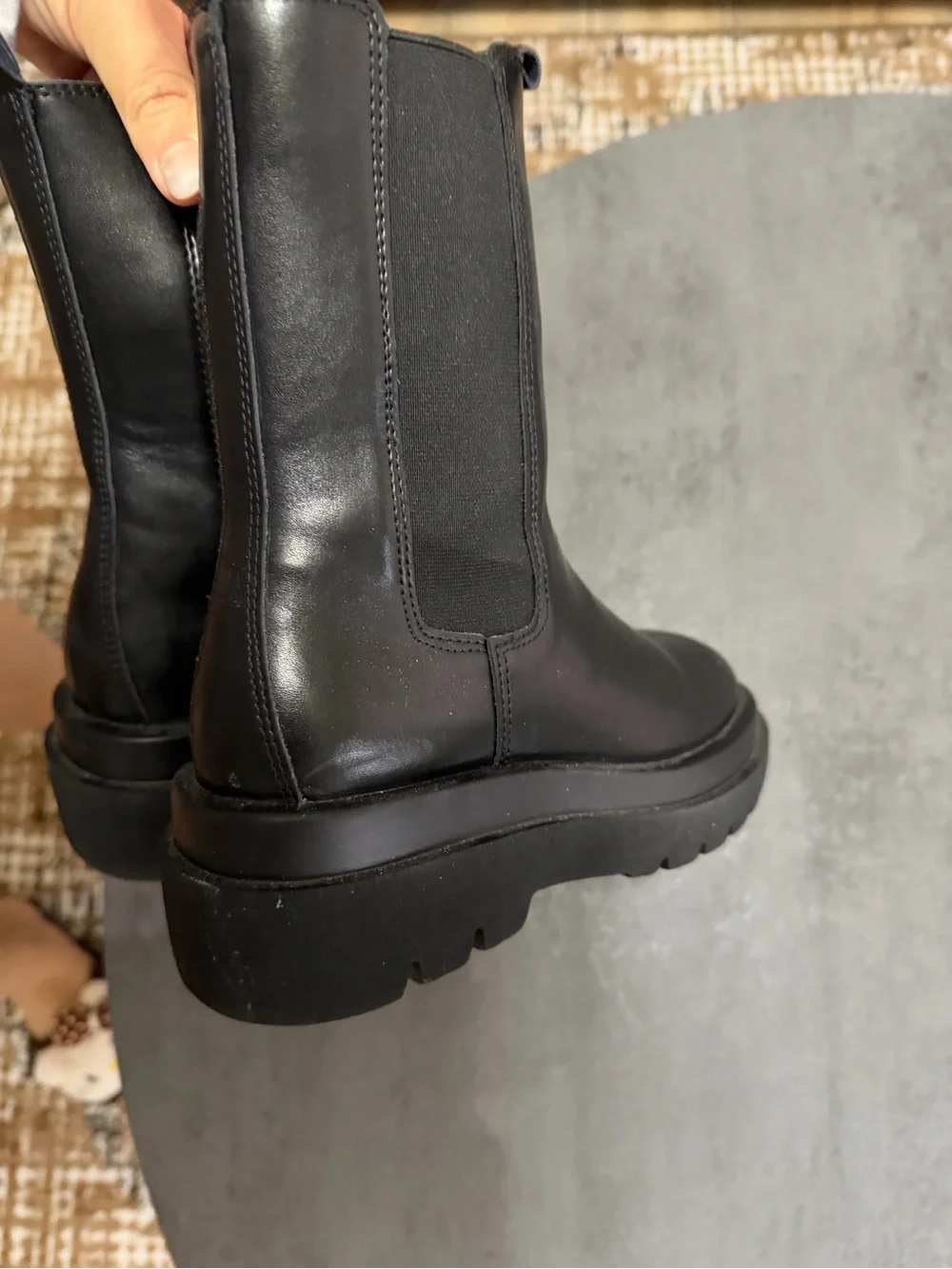 Men's Black Leather Chelsea Boots